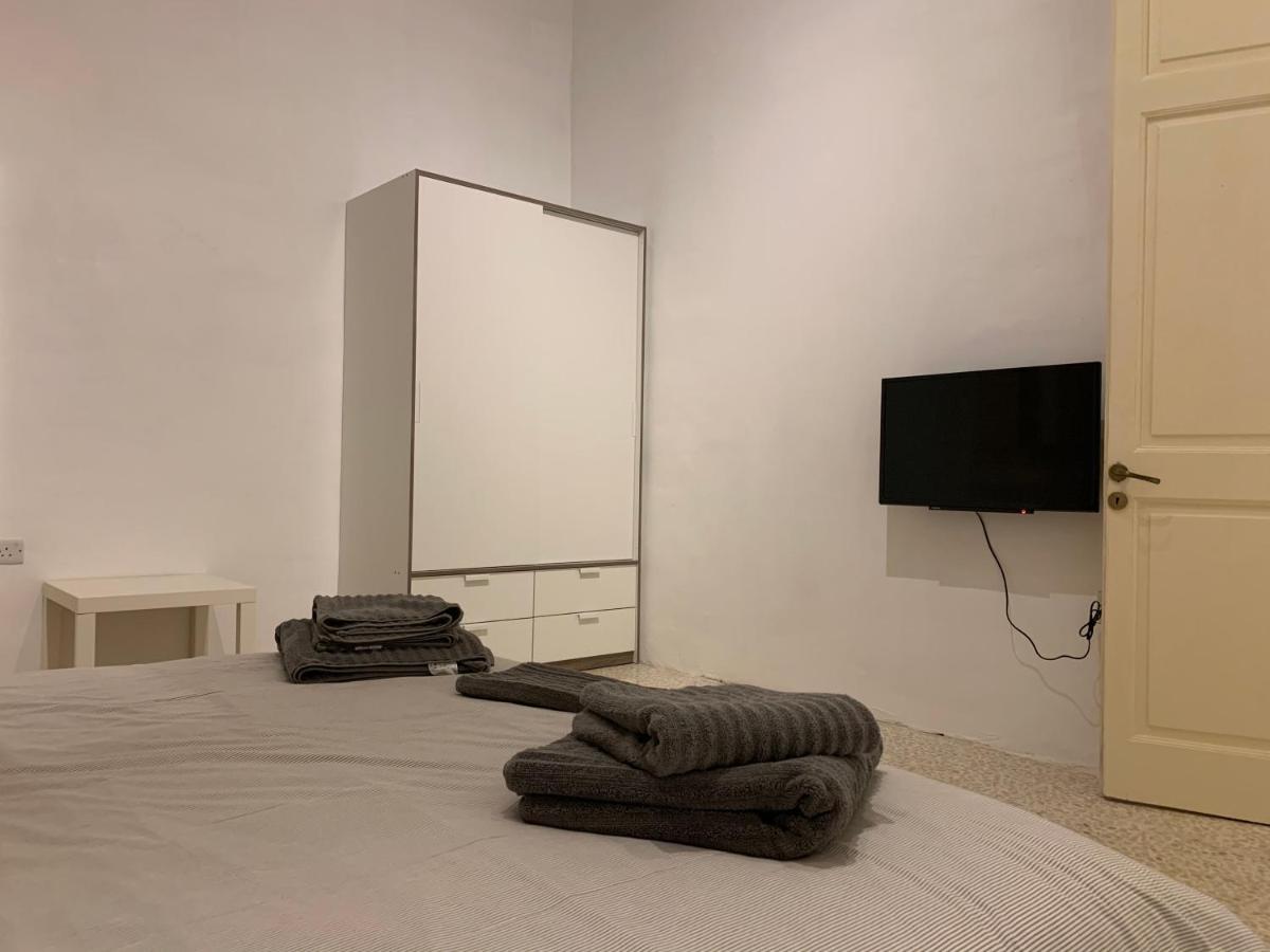 4 Bedroom Apartment In Sliema Near The Sea Dış mekan fotoğraf